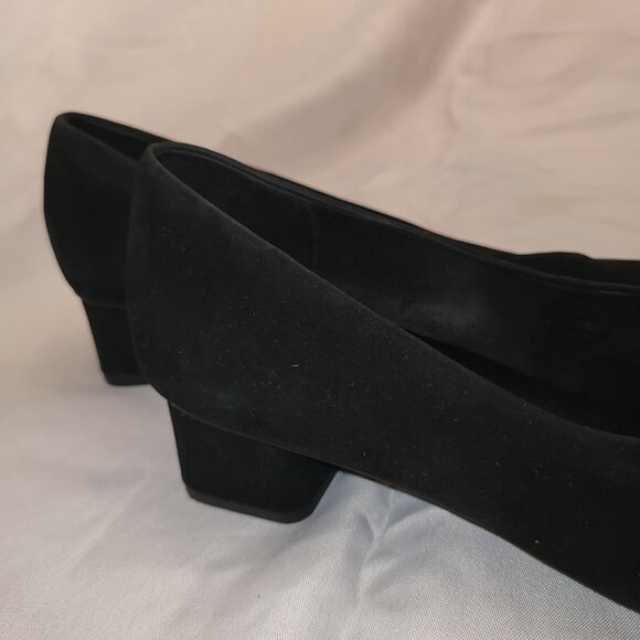 Vaneli Size 12 Black Suede Pumps - Picture 3 of 9
